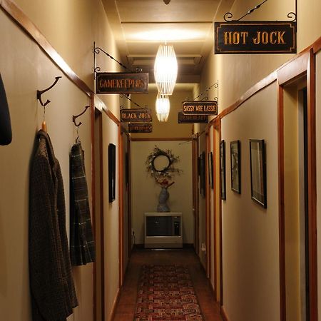 Blacks Hotel Ophir Eksteriør bilde